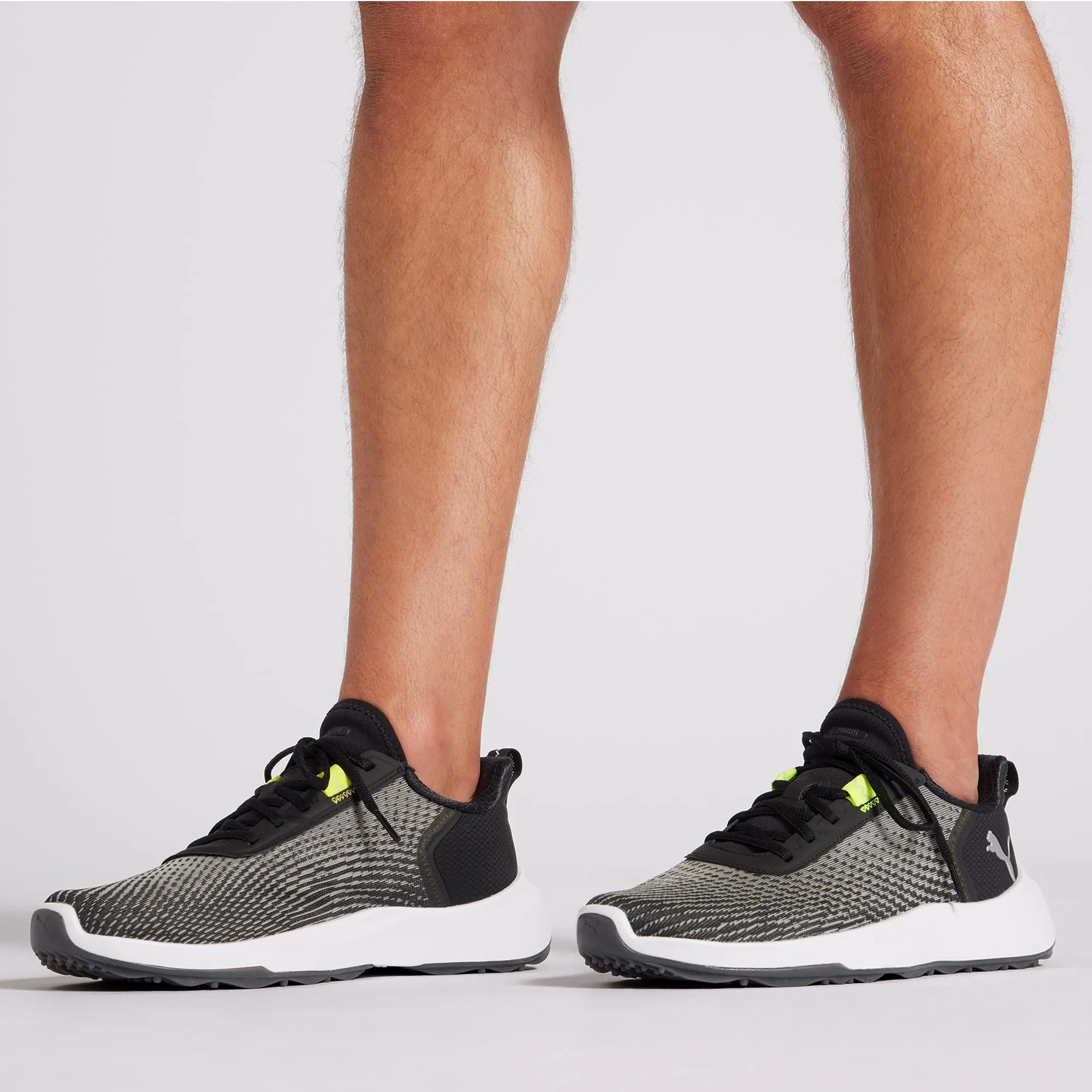 FUSION CRUSH SPORT Wide Spikeless Golf Shoes
