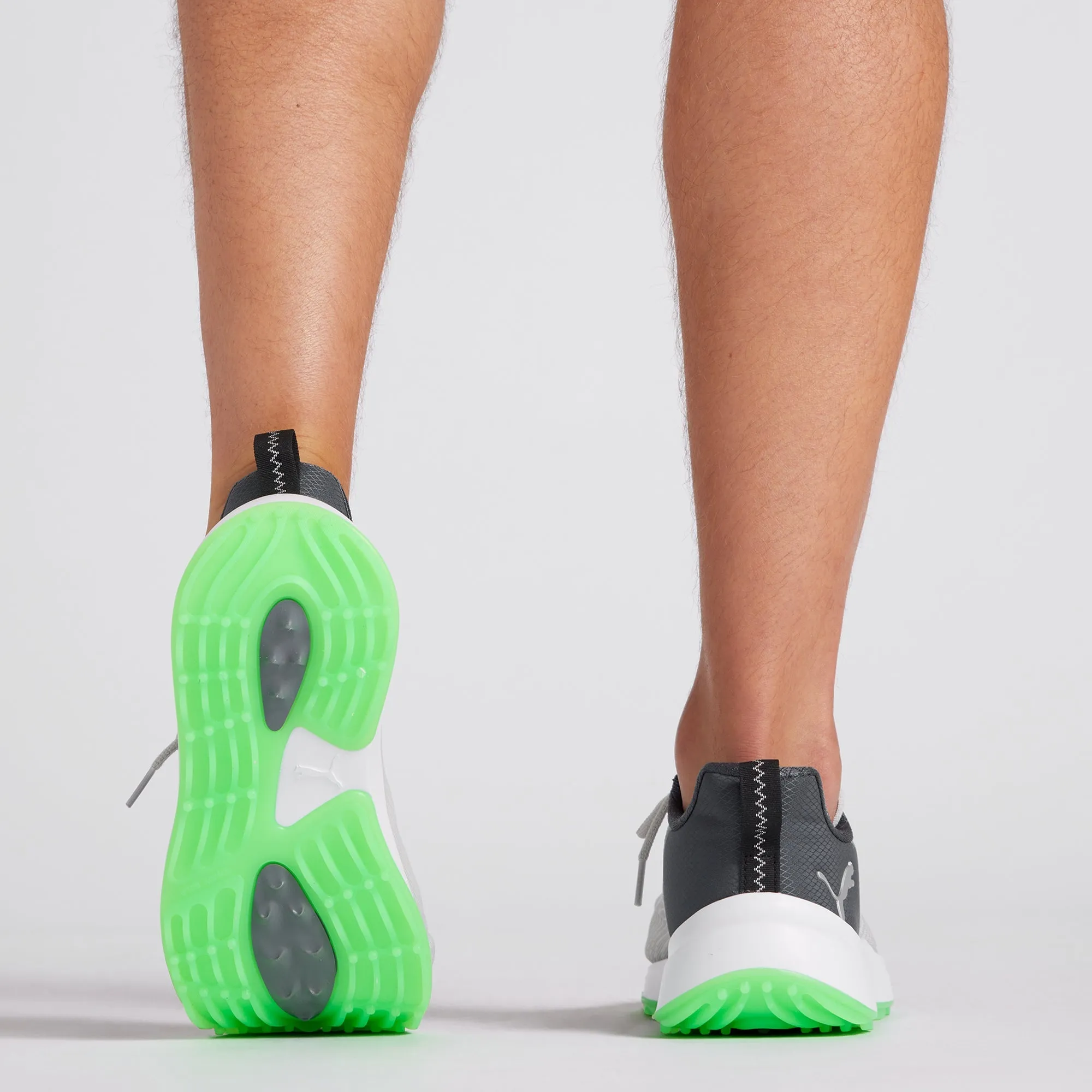 FUSION CRUSH SPORT Wide Spikeless Golf Shoes