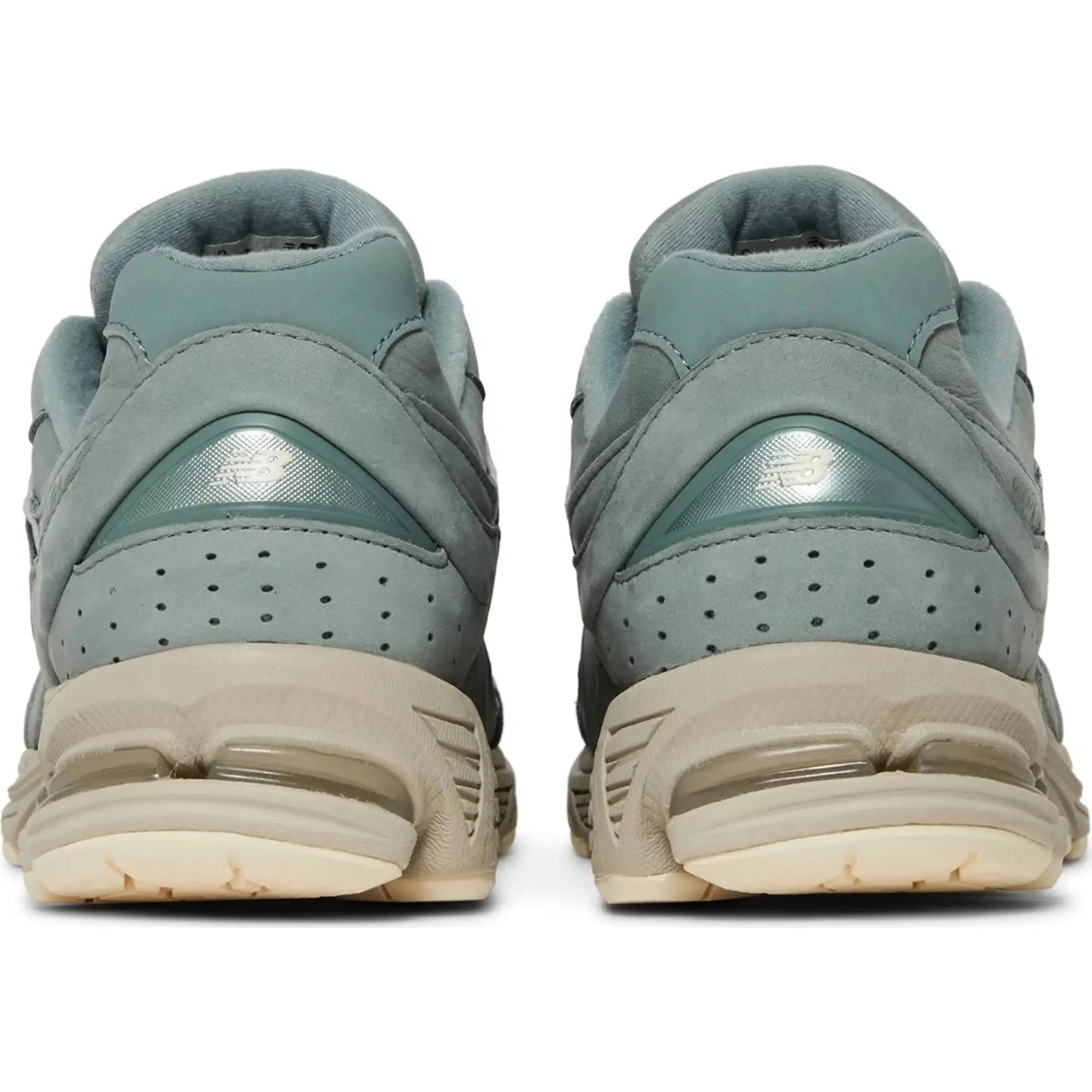 Kith x 2002R 'Pistachio'