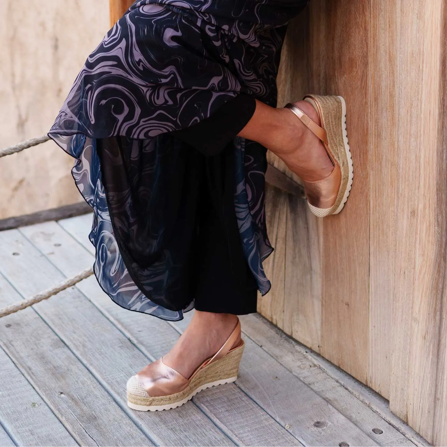 Metallic Closed Toe Leather Espadrille - Frida Montada 1924