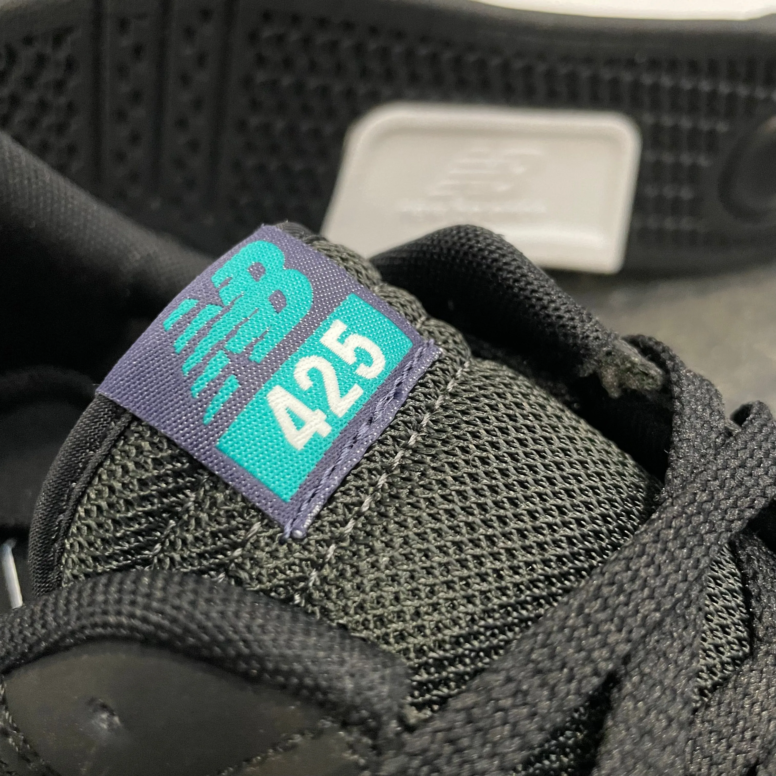 New Balance Numeric 425 Black/Black SALE