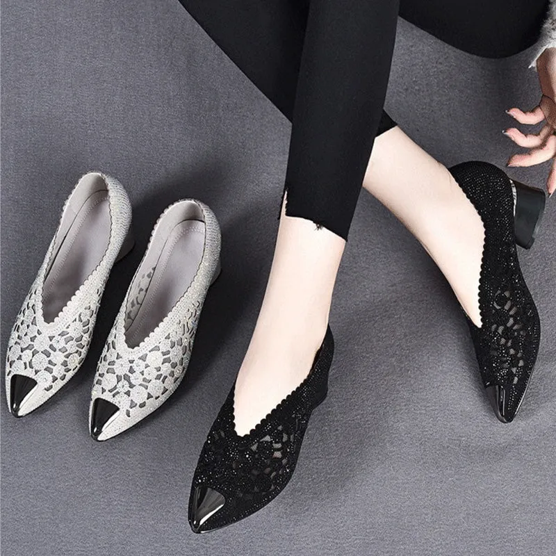 Slippers made of mesh with crystals and chunky heel