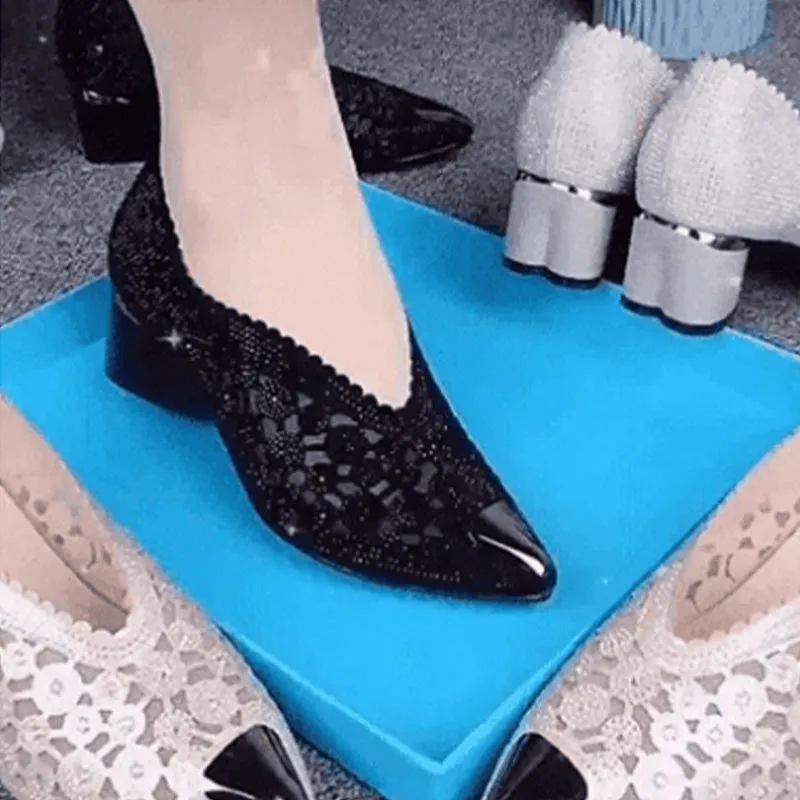 Slippers made of mesh with crystals and chunky heel